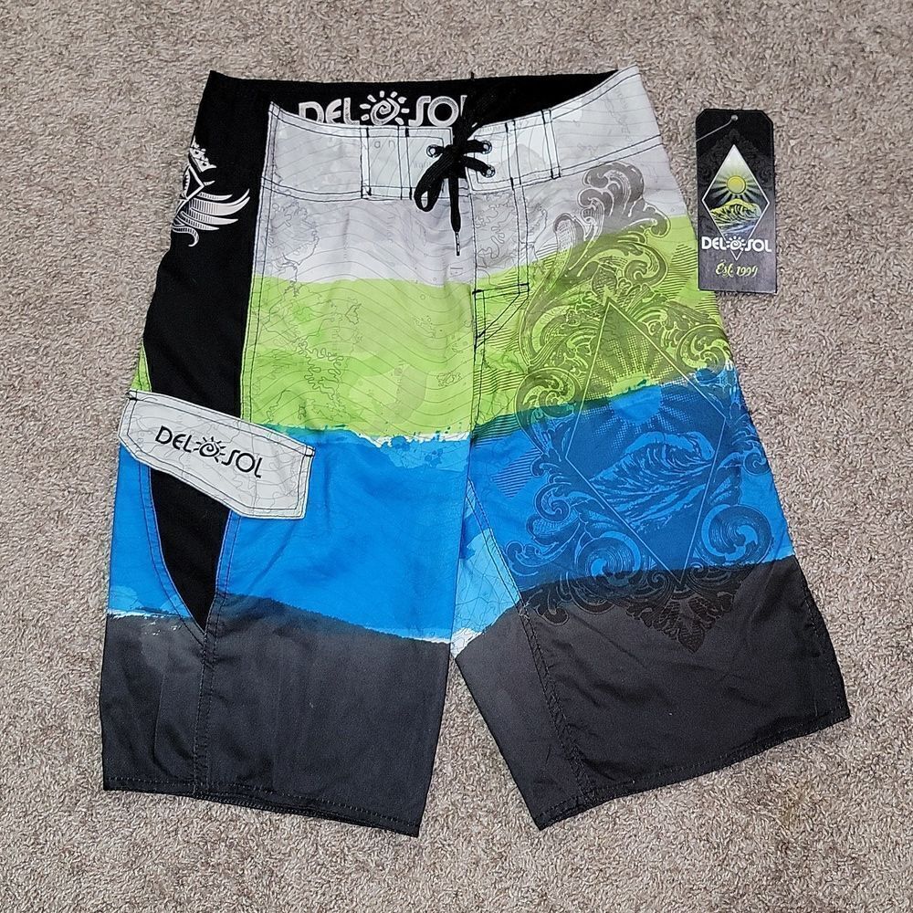 Del☀️Sol Color Changing Boardshorts Catchin Rays n Carvin Waves Size 28